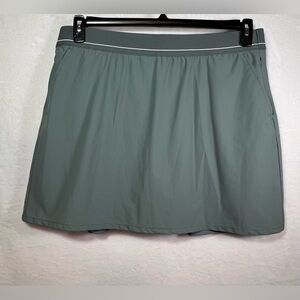 Soybu Pull-On Performance Skort Women’s Size XL Green Comfort Waistband